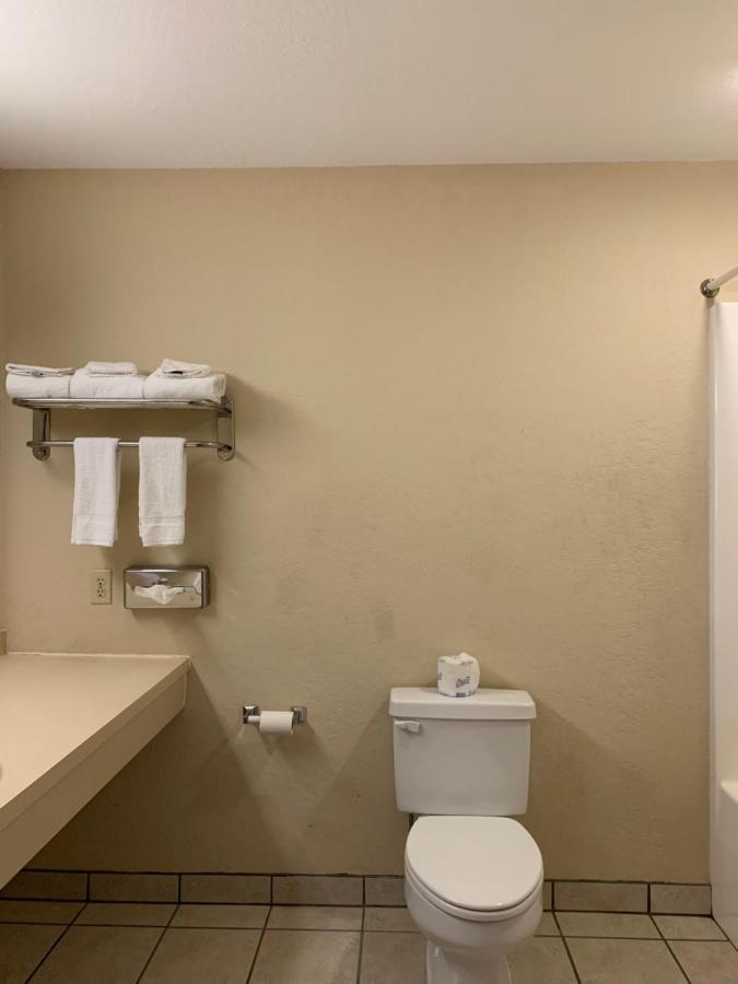 Economy Inn & Suites 해니벌 외부 사진